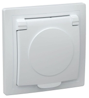 Розетка 1-м СП Кварта РСб10-3-КБ 16А IP20 с заземл. с крышкой бел. GENERICA ERK15-K01-16-DM