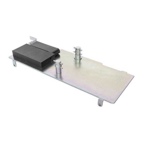 Панель выкатная для ВА-99М 400 передн. присоед. EKF mccb99m-400-dod-3f Панель выкатная для ВА-99М 400 передн. присоед. EKF mccb99m-400-dod-3f