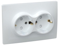 Розетка 2-м СП Кварта РСш12-3-КБ 16А IP20 с заземл. защ. шторки бел. GENERICA ERK21-K01-16-DM Розетка 2-м СП Кварта РСш12-3-КБ 16А IP20 с заземл. защ. шторки бел. GENERICA ERK21-K01-16-DM