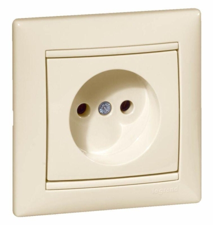 Розетка 1-м СП Valena 16А IP21 без заземл. на винтах механизм сл. кость IEK 774316 Розетка 1-м СП Valena 16А IP21 без заземл. на винтах механизм сл. кость IEK 774316