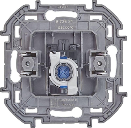 Розетка компьютерная Inspiria RJ45 кат.6 UTP механизм сл. кость IEK 673831