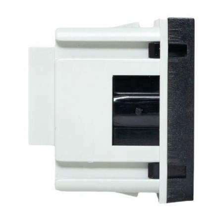 Розетка 45х45 с зазем. с защ. шторками 90град. черн. матов. EKF E2MR16-028-30 Розетка 45х45 с зазем. с защ. шторками 90град. черн. матов. EKF E2MR16-028-30