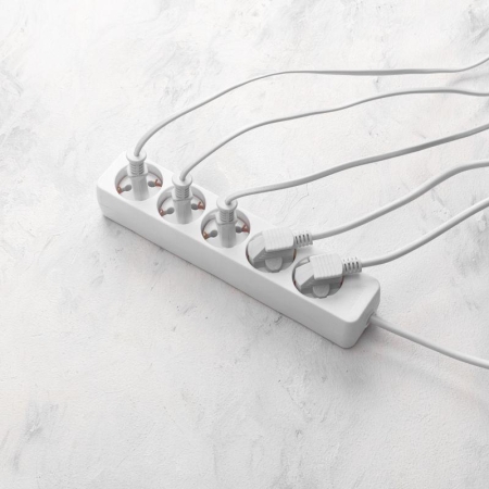 Удлинитель 5х3м с заземл. 3х0.75 бел. PROCONNECT 13-4212 Удлинитель 5х3м с заземл. 3х0.75 бел. PROCONNECT 13-4212