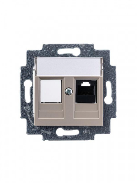 Розетка компьютерная Levit RJ45 кат.5E с заглушкой кофе макиато ABB 2CHH295117A6018 Розетка компьютерная Levit RJ45 кат.5E с заглушкой кофе макиато ABB 2CHH295117A6018
