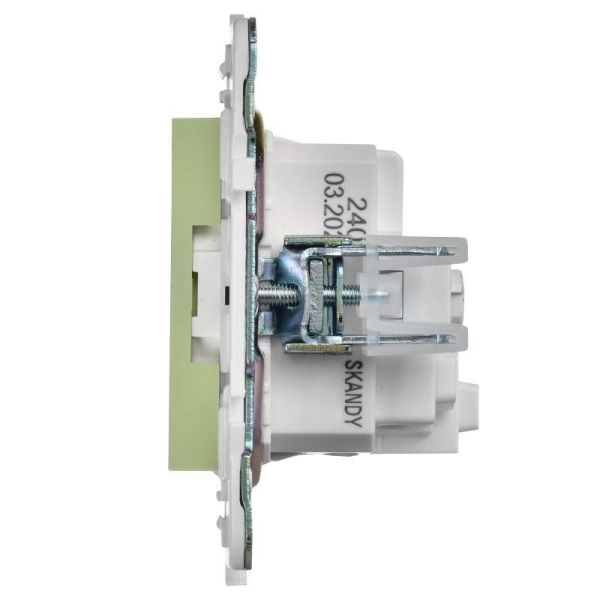 Розетка SKANDY 16А с заземл. защ. шторки SK-R04G мятный IEK SK-R14-16-K06