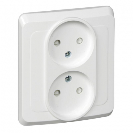 Розетка 2-м СП Этюд 16А IP20 250В без заземл. защ. шторки бел. SE PC16-006B Розетка 2-м СП Этюд 16А IP20 250В без заземл. защ. шторки бел. SE PC16-006B