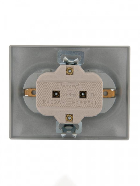 Розетка 2-м СП Karina с заземл. керамика матов. серебр. LEZARD 707-4300-127 Розетка 2-м СП Karina с заземл. керамика матов. серебр. LEZARD 707-4300-127