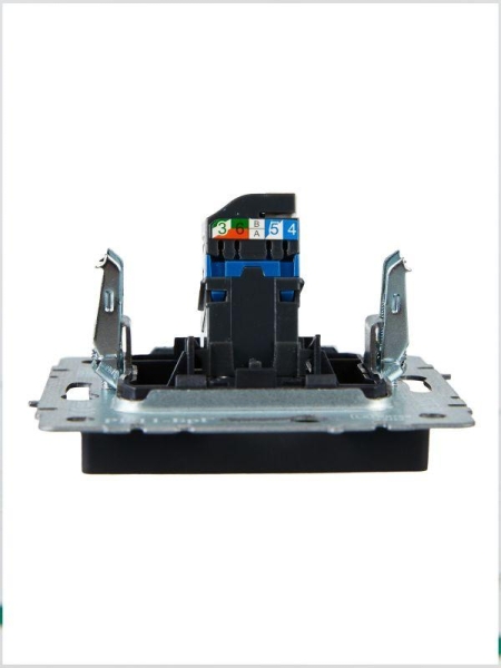 Розетка компьютерная СП RJ45 кат.6 BRITE РК11-БрЧ механизм черн. IEK BR-K10-2-K02 Розетка компьютерная СП RJ45 кат.6 BRITE РК11-БрЧ механизм черн. IEK BR-K10-2-K02