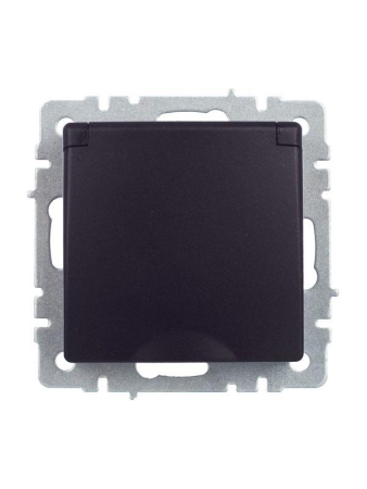 Розетка BRITE РСбш10-3-44-БрЧ 16А IP44 с заземл. защ. шторки с крышкой механизм черн. IEK BR-R16-16-44-K02