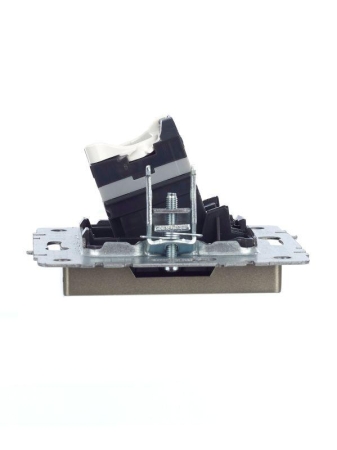 Розетка компьютерная СП RJ45 кат.5E BRITE РК10-БрШ механизм шампань IEK BR-K10-1-K37 Розетка компьютерная СП RJ45 кат.5E BRITE РК10-БрШ механизм шампань IEK BR-K10-1-K37
