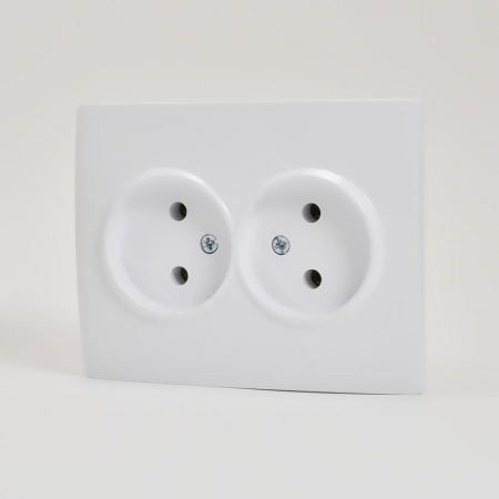 Розетка 2-м СП Karina 16А IP20 без заземл. термопласт бел. LEZARD 707-0200-128B Розетка 2-м СП Karina 16А IP20 без заземл. термопласт бел. LEZARD 707-0200-128B