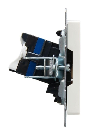 Розетка компьютерная двойн. СП RJ45 кат.6 BRITE РК11-2-БрБ механизм бел. IEK BR-K20-2-K01 Розетка компьютерная двойн. СП RJ45 кат.6 BRITE РК11-2-БрБ механизм бел. IEK BR-K20-2-K01
