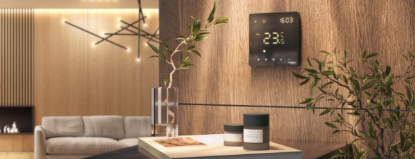 Термостат программируемый ArtGallery 16А с Wi-Fi для электрич. теплого пола моноблочный черн. SE GAL001038