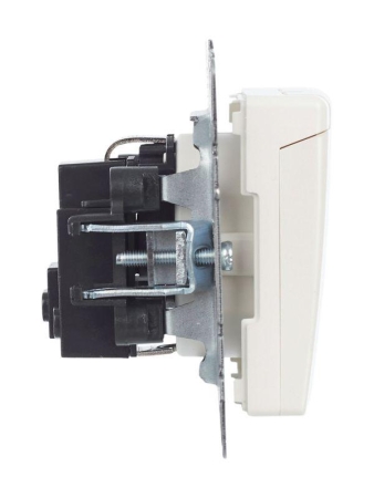Розетка BRITE РСбш10-3-БрЖ 16А IP20 с заземл. защ. шторки с крышкой механизм жемчуж. IEK BR-R16-16-K36 Розетка BRITE РСбш10-3-БрЖ 16А IP20 с заземл. защ. шторки с крышкой механизм жемчуж. IEK BR-R16-16-K36