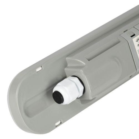 Светильник светодиодный SPP-202-0-65K-L18 18Вт 6500К 2430лм IP65 600мм линейный матов. Эра Б0066935 Светильник светодиодный SPP-202-0-65K-L18 18Вт 6500К 2430лм IP65 600мм линейный матов. Эра Б0066935