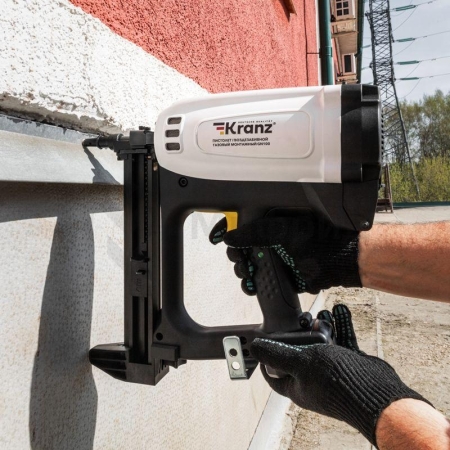 Пистолет монтажный газовый гвоздезабивной GN100 100Дж длина гвоздей 15-40мм d2.7-3мм KRANZ KR-16-1655