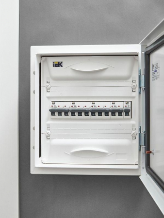 Выключатель автоматический модульный 3п B 6А M10N ARMAT IEK AR-M10N-3-B006 Выключатель автоматический модульный 3п B 6А M10N ARMAT IEK AR-M10N-3-B006