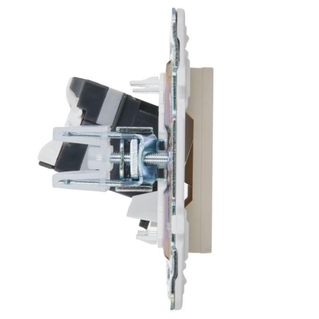 Розетка компьютерная RJ45 кат.5E SKANDY SK-K01B беж. IEK SK-K10-1-K10 Розетка компьютерная RJ45 кат.5E SKANDY SK-K01B беж. IEK SK-K10-1-K10