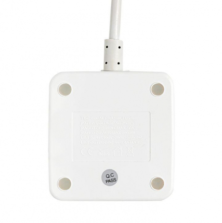 Удлинитель "Куб" 2х1.3м 3USB 2.4А+зарядное устройство 1кв.мм EKF UBA-CUB-3-WC Удлинитель "Куб" 2х1.3м 3USB 2.4А+зарядное устройство 1кв.мм EKF UBA-CUB-3-WC