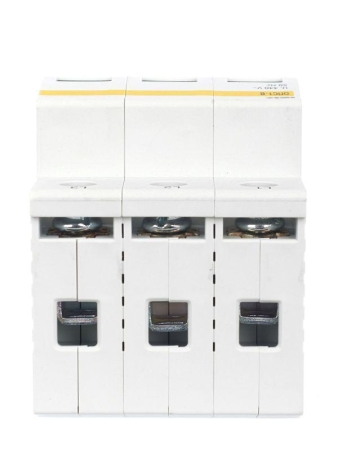 Ограничитель перенапряжения ОПС1-B 3P KARAT IEK MOP20-3-B