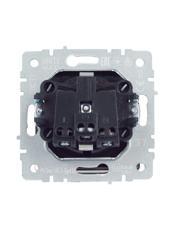 Розетка BRITE РСбш10-3-БрШ 16А IP20 с заземл. защ. шторки с крышкой механизм шампань IEK BR-R16-16-K37