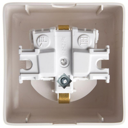 Розетка 1-м ОП Хит 16А IP20 250В с заземл. защ. шторки бел. SE RA16-138-B Розетка 1-м ОП Хит 16А IP20 250В с заземл. защ. шторки бел. SE RA16-138-B