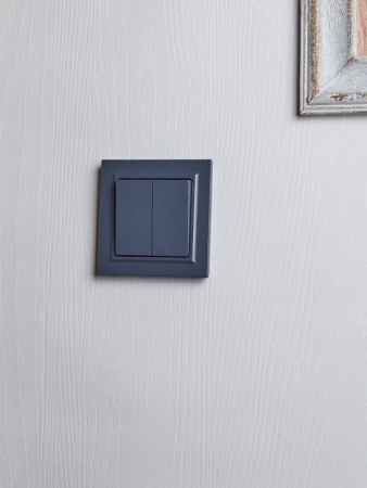 Выключатель 2-кл. СП BRITE ВСР10-2-0-БрМ 10А в сборе маренго IEK BR-V20-0-10-K35-F