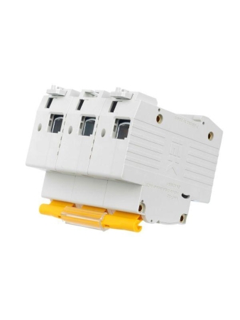 Выключатель автоматический модульный 3п C 63А 10кА ВА47-100 KARAT IEK MVA40-3-063-C Выключатель автоматический модульный 3п C 63А 10кА ВА47-100 KARAT IEK MVA40-3-063-C