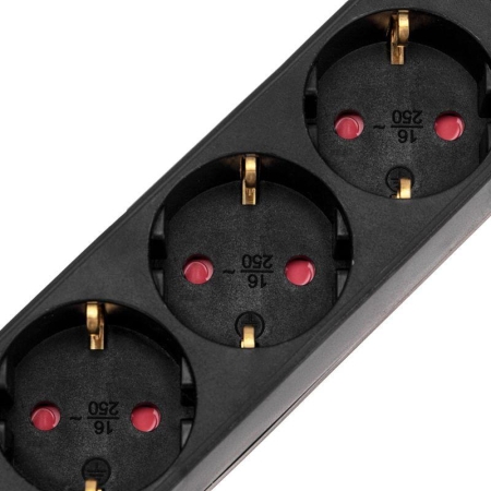 Удлинитель 3х5м с заземл. STANDARD 3х1кв.мм с выкл. черн. Rexant 13-4020 Удлинитель 3х5м с заземл. STANDARD 3х1кв.мм с выкл. черн. Rexant 13-4020