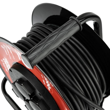 Удлинитель на метал. катушке 4х30м с заземл. IP44 КГ 3х2.5кв.мм с выключателем с защ. крышками Rexant 13-5014