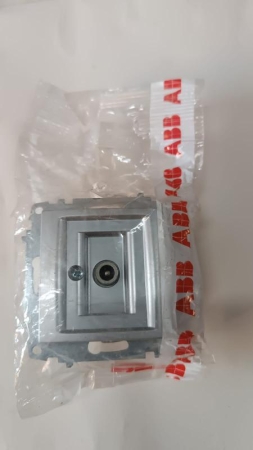 Розетка телевизионная проходная TV Cosmo экранир. алюм. ABB 619-011000-272 Розетка телевизионная проходная TV Cosmo экранир. алюм. ABB 619-011000-272