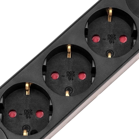 Удлинитель 3х3м с заземл. STANDARD 2хUSB 3х1кв.мм с выкл. черн. Rexant 13-4022 Удлинитель 3х3м с заземл. STANDARD 2хUSB 3х1кв.мм с выкл. черн. Rexant 13-4022