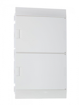 Бокс СП Mistral41 72М непрозр. дверь (c клемм) ABB 1SLM004101A1110 Бокс СП Mistral41 72М непрозр. дверь (c клемм) ABB 1SLM004101A1110