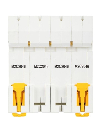 Выключатель автоматический модульный 4п C 20А M06N ARMAT IEK AR-M06N-4-C020 Выключатель автоматический модульный 4п C 20А M06N ARMAT IEK AR-M06N-4-C020