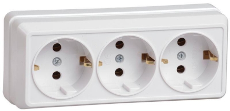 Розетка 3-м ОП Октава РС23-3-ОБ 16А IP20 с заземл. бел. GENERICA ERO31-K01-16-DC