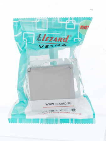 Розетка 1-м СП Vesna с заземл. с крышкой ПБТ механизм платина LEZARD 742-3588-123B Розетка 1-м СП Vesna с заземл. с крышкой ПБТ механизм платина LEZARD 742-3588-123B