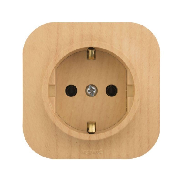 Розетка 1-м ОП Quteo 16А IP20 2P+E с заземл. без защ. шторок дерево IEK 782271 Розетка 1-м ОП Quteo 16А IP20 2P+E с заземл. без защ. шторок дерево IEK 782271