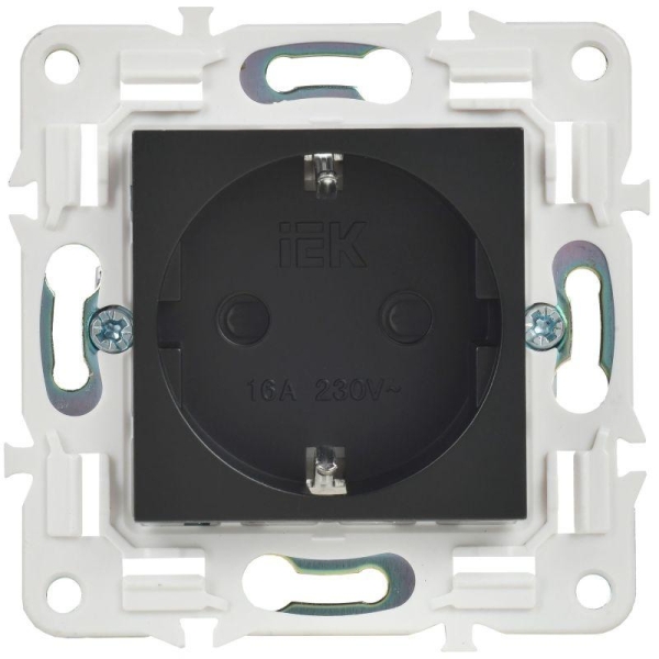 Розетка SKANDY 16А с заземл. защ. шторки SK-R04Bl черн. IEK SK-R14-16-K02