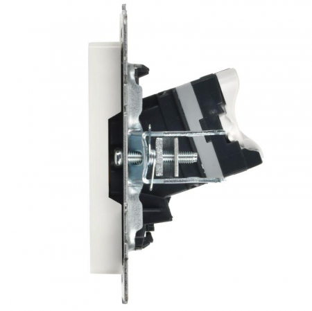 Розетка компьютерная СП RJ45 кат.5E BRITE РК10-БрБ механизм бел. IEK BR-K10-1-K01 Розетка компьютерная СП RJ45 кат.5E BRITE РК10-БрБ механизм бел. IEK BR-K10-1-K01