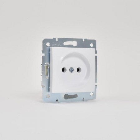 Розетка 1-м СП Karina 16А IP20 без заземл. термопласт механизм бел. LEZARD 707-0288-121B Розетка 1-м СП Karina 16А IP20 без заземл. термопласт механизм бел. LEZARD 707-0288-121B