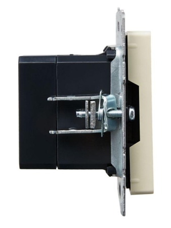 Розетка BRITE USB A+A 3.1А РЮ10-1-БрКр механизм беж. IEK BR-U21-D31-K10