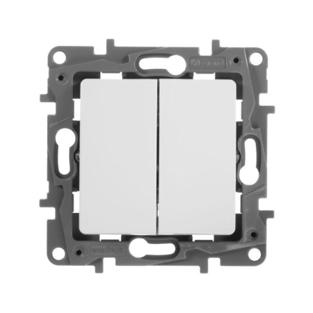 Выключатель 2-кл. СП Etika 10А IP20 250В 10AX безвинтов. зажимы механизм бел. IEK 672202