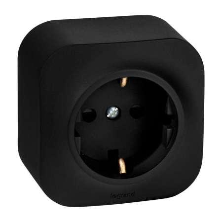 Розетка 1-м ОП Quteo 16А IP20 250В 2P+E с заземл. защ. шторки черн. матов. IEK 782476