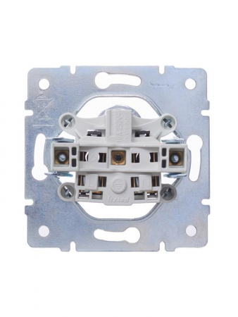 Розетка 1-м СП Vesna без заземл. ПБТ механизм крем. LEZARD 742-0388-121B Розетка 1-м СП Vesna без заземл. ПБТ механизм крем. LEZARD 742-0388-121B