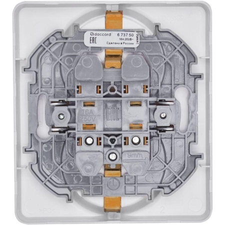 Розетка Inspiria 16А 250В 2х2P+E немецк. стандарт бел. IEK 673750 Розетка Inspiria 16А 250В 2х2P+E немецк. стандарт бел. IEK 673750