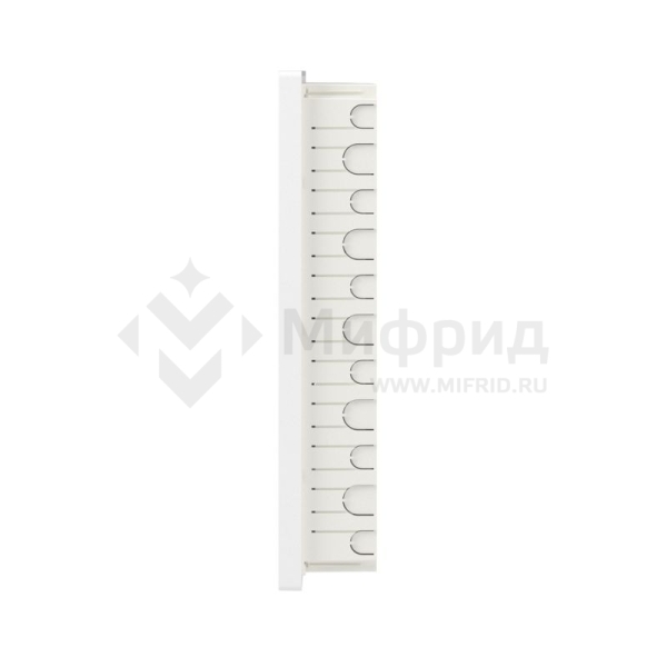 Щиток встраиваемый Фрейм (FRAME) ЩРв-п-36 36мод. с бел. дверцей с 4 шинами PEN (2шт на 8 отверст. и 2шт на 10 отверст.) бел. DKC F36B1WW