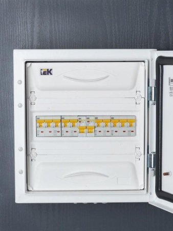 Выключатель автоматический модульный 1п C 50А 4.5кА ВА47-29 KARAT IEK MVA20-1-050-C