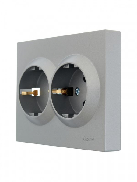 Розетка 2-м СП VESNA с заземл. со шторками ПБТ платина LEZARD 742-3500-178B Розетка 2-м СП VESNA с заземл. со шторками ПБТ платина LEZARD 742-3500-178B