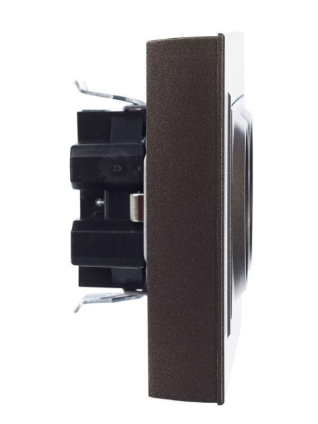 Розетка 2-м СП BRITE РСш12-3-БрТБ 16А в сборе с заземл. защ. шторки бронза IEK BR-R24-16-K45-F Розетка 2-м СП BRITE РСш12-3-БрТБ 16А в сборе с заземл. защ. шторки бронза IEK BR-R24-16-K45-F