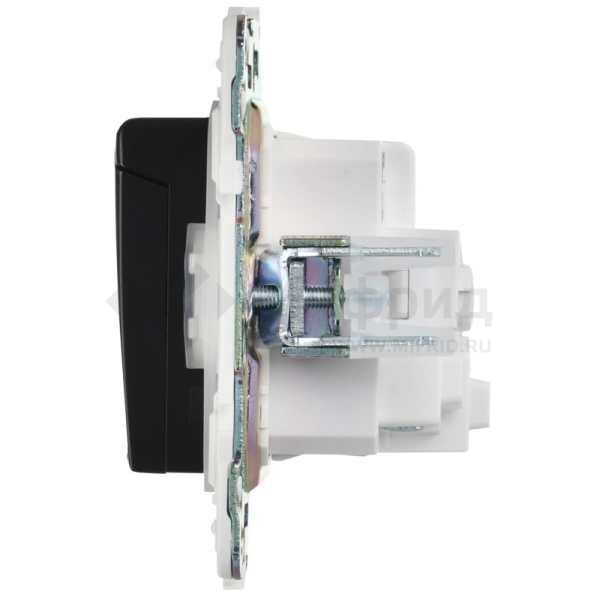 Розетка 1-м SKANDY 16А IP44 с заземл. защ. шторки с крышкой SK-R11Bl черн. IEK SK-R16-16-44-K02